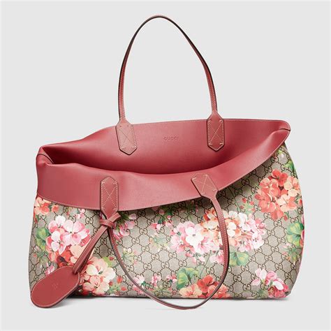 gucci bloom reversible tote|Gucci Bloom pouch.